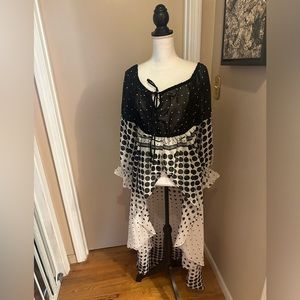 Polka dot duster. 2X no brand.